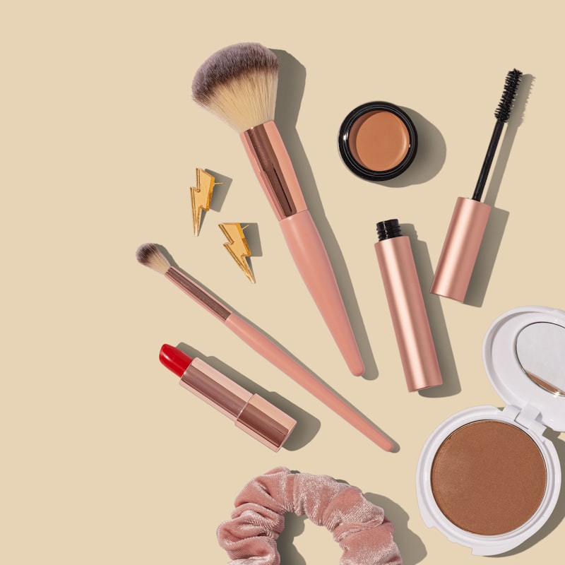 Rose Gold Daily Glam Vanity Cosmetic & Brush Starter Kit