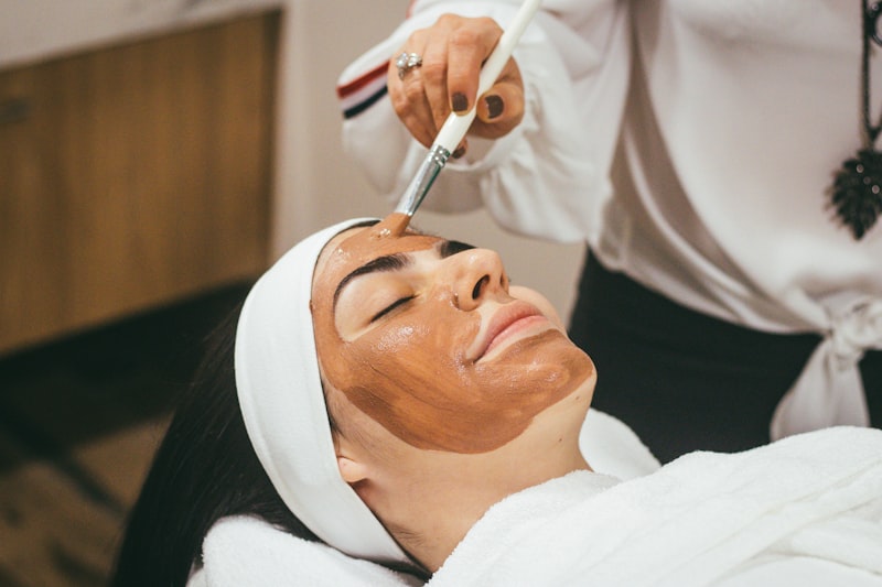 Purifying Dead Sea Mineral Clay Mud Mask & Applicator Brush